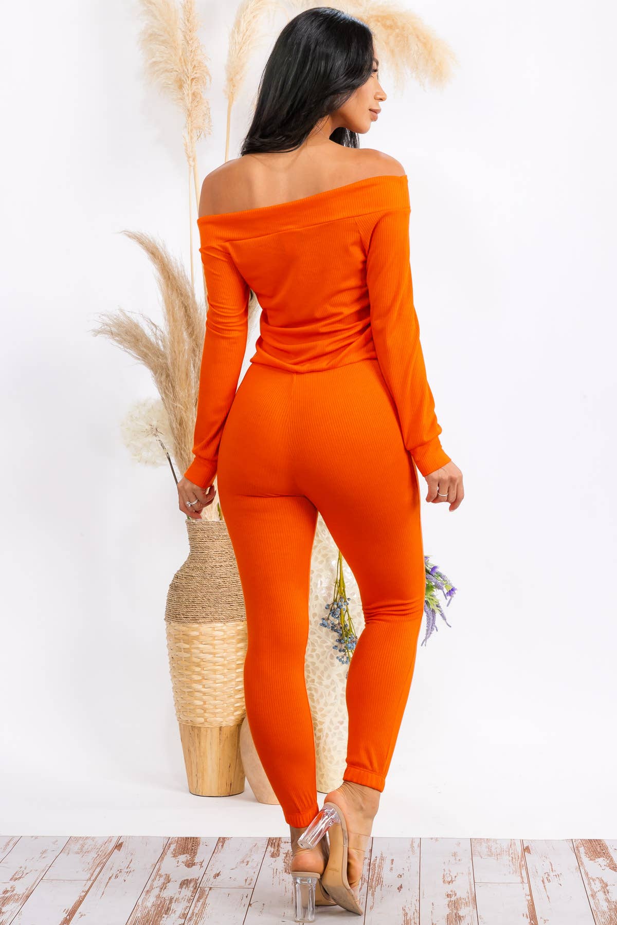 Curves, comfort, and a whole lot of POP. 🧡