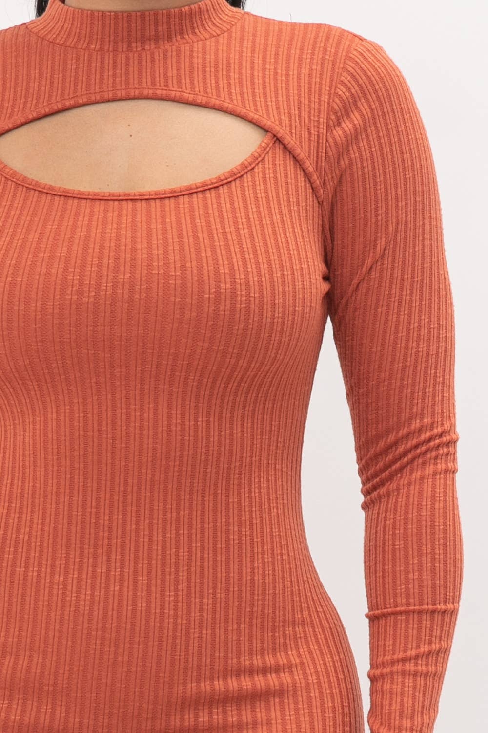 📋 TPC Curve Sculpt Midi (Orange) – Bulk Box of 6
“6 boutique dresses for under $100 — that’s crazy value”