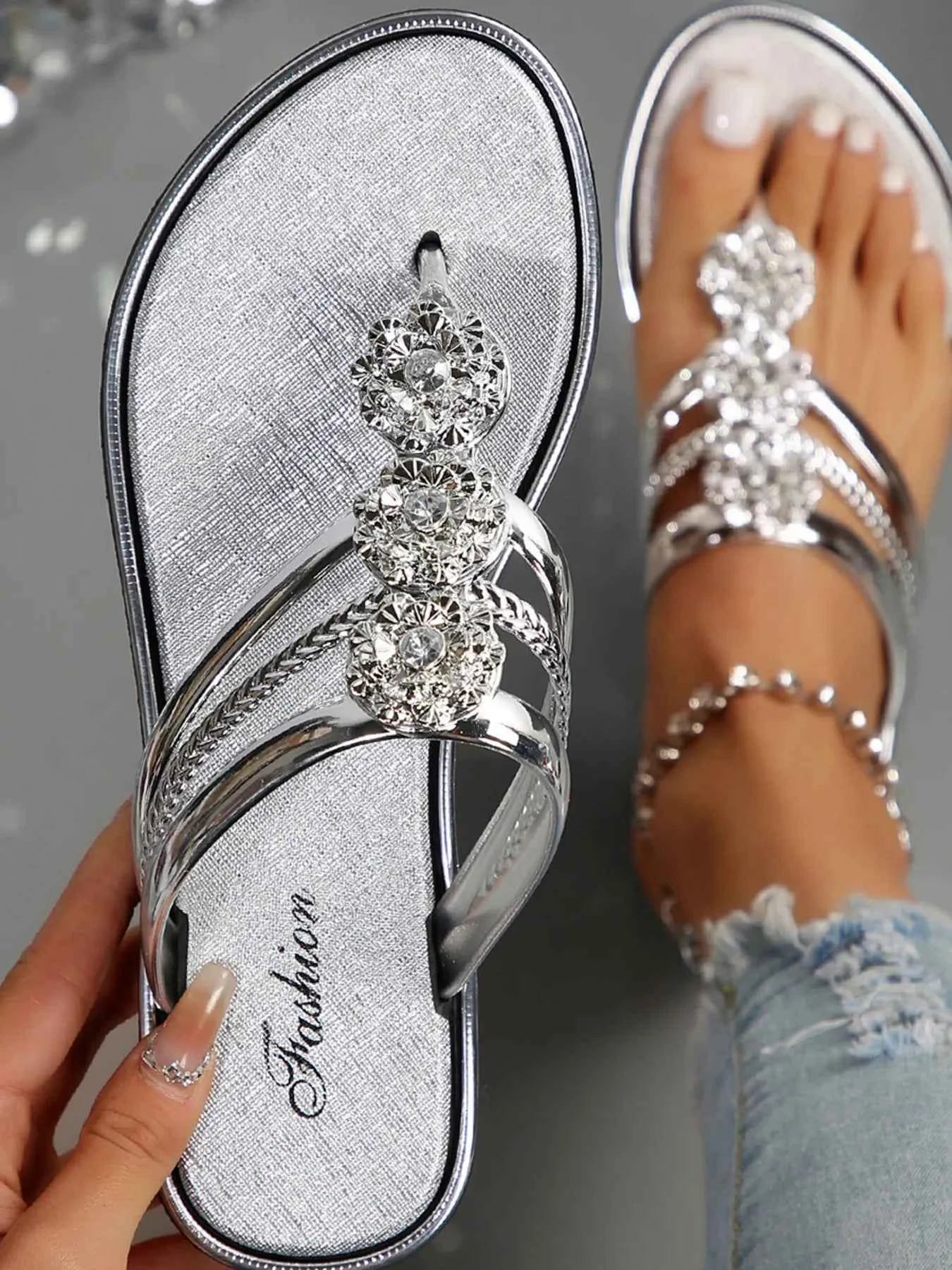 Rhinestone Toe Post Flats Sandals