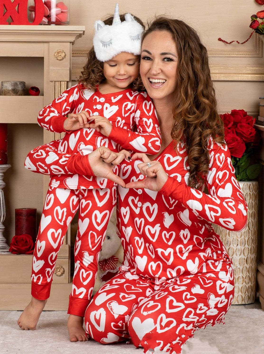 Conjunto de pijamas de San Valentín con estampado de corazones para madre e hija