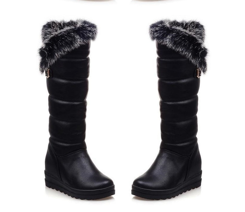 Botas Altas de Plataforma con Tacón Plano, Pelo de Conejo y Hebilla Metálica