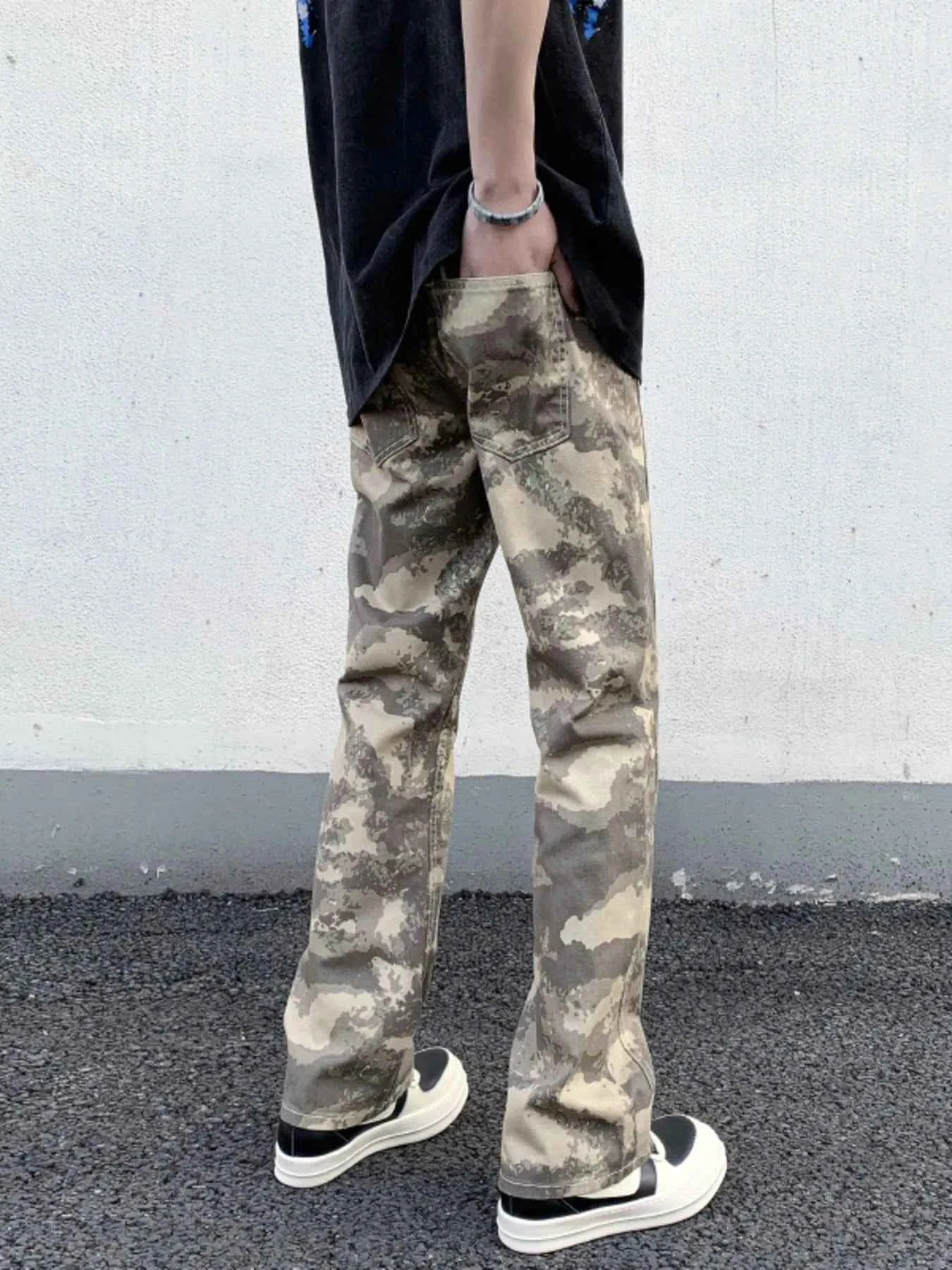 Men's Camouflage Straight-Leg Pants