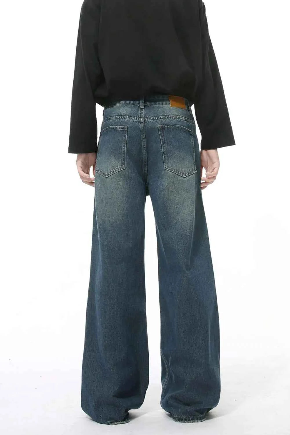 Wide Leg Pocketed Jeans