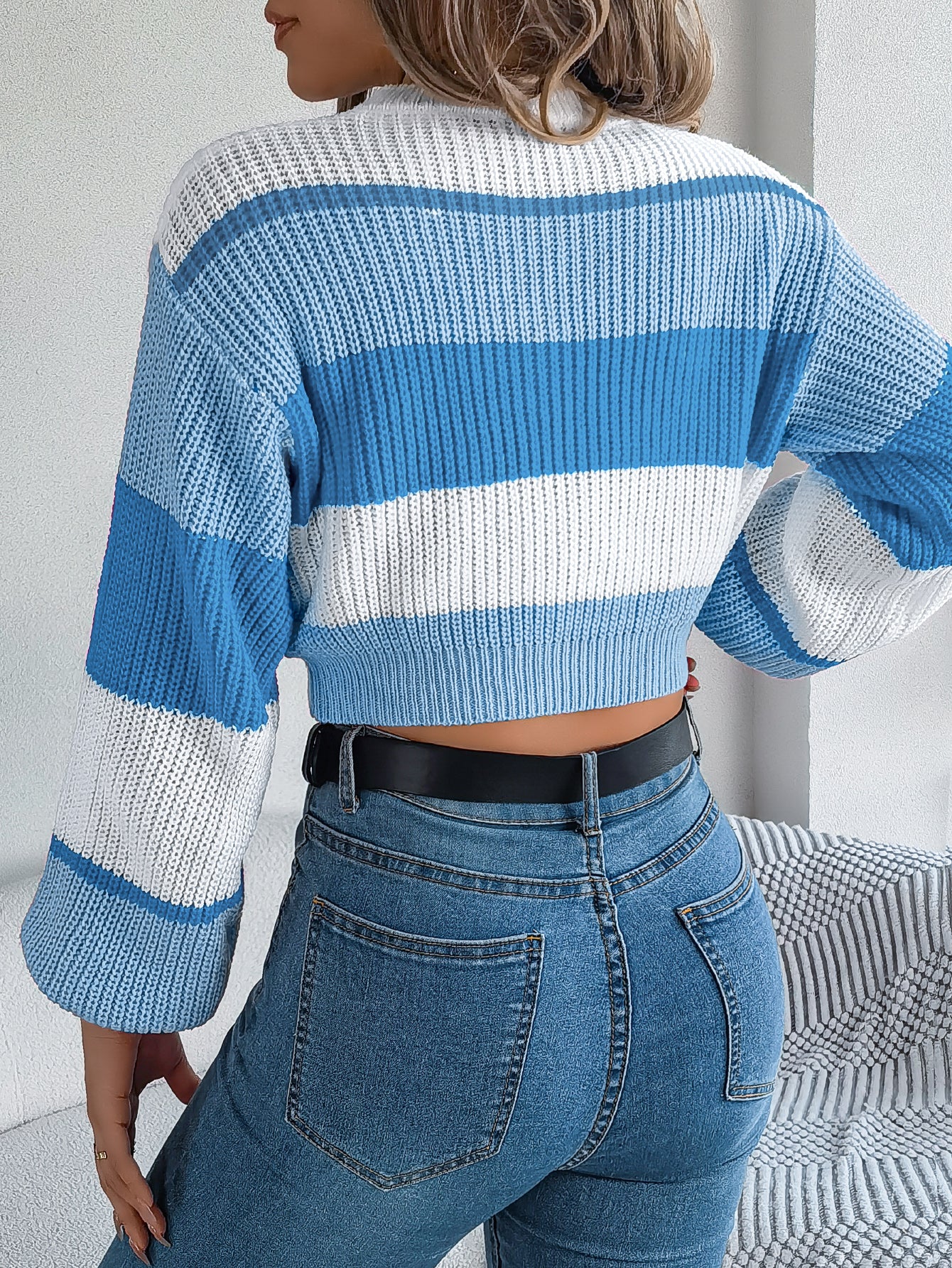 Suéter tipo jersey corto de manga farol con bloques de color informal para mujer