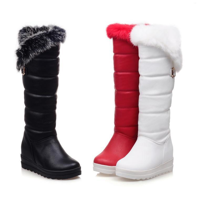 Botas Altas de Plataforma con Tacón Plano, Pelo de Conejo y Hebilla Metálica