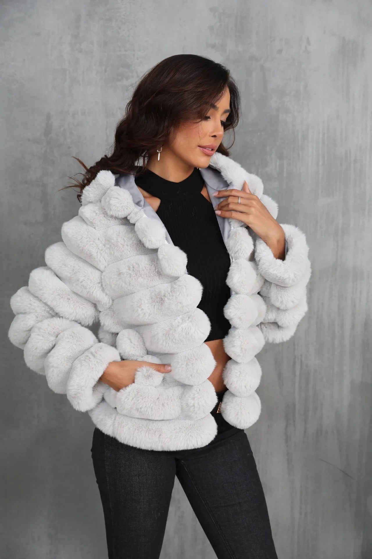 2026 Women’s Hooded Faux Fur Short Coat