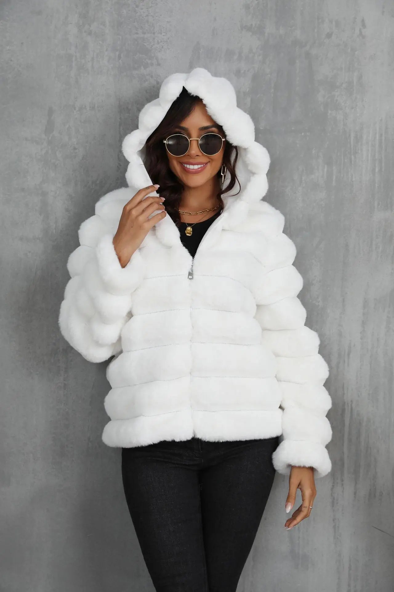 2026 Women’s Hooded Faux Fur Short Coat