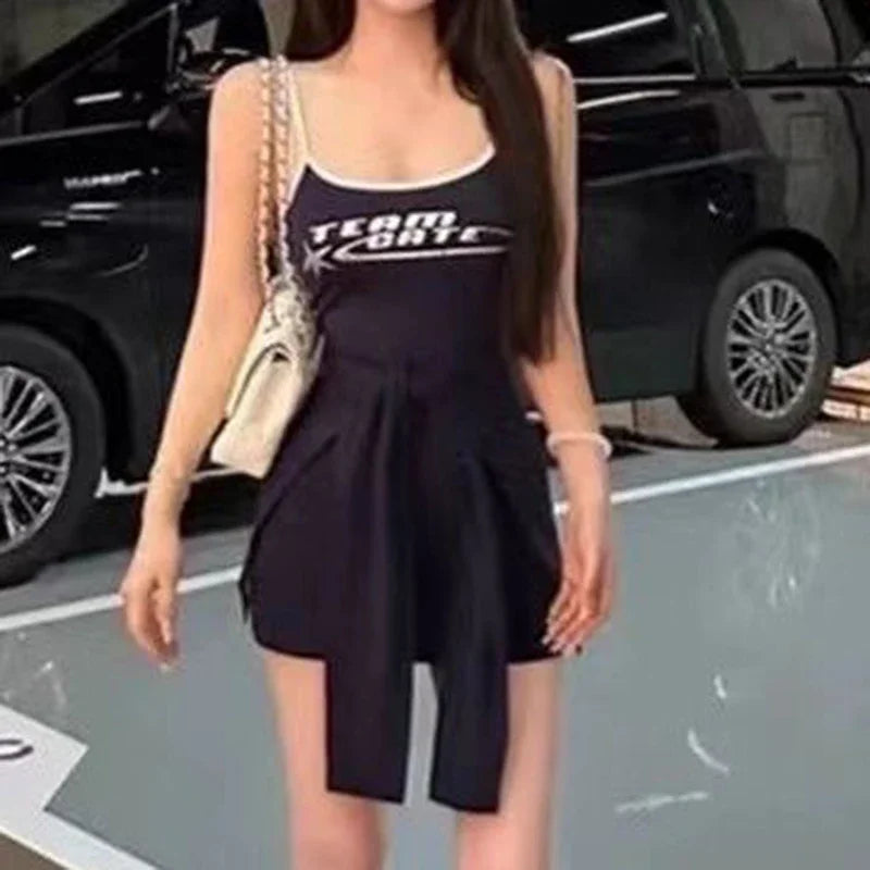 Vestido midi de dos piezas con detalle de tirantes