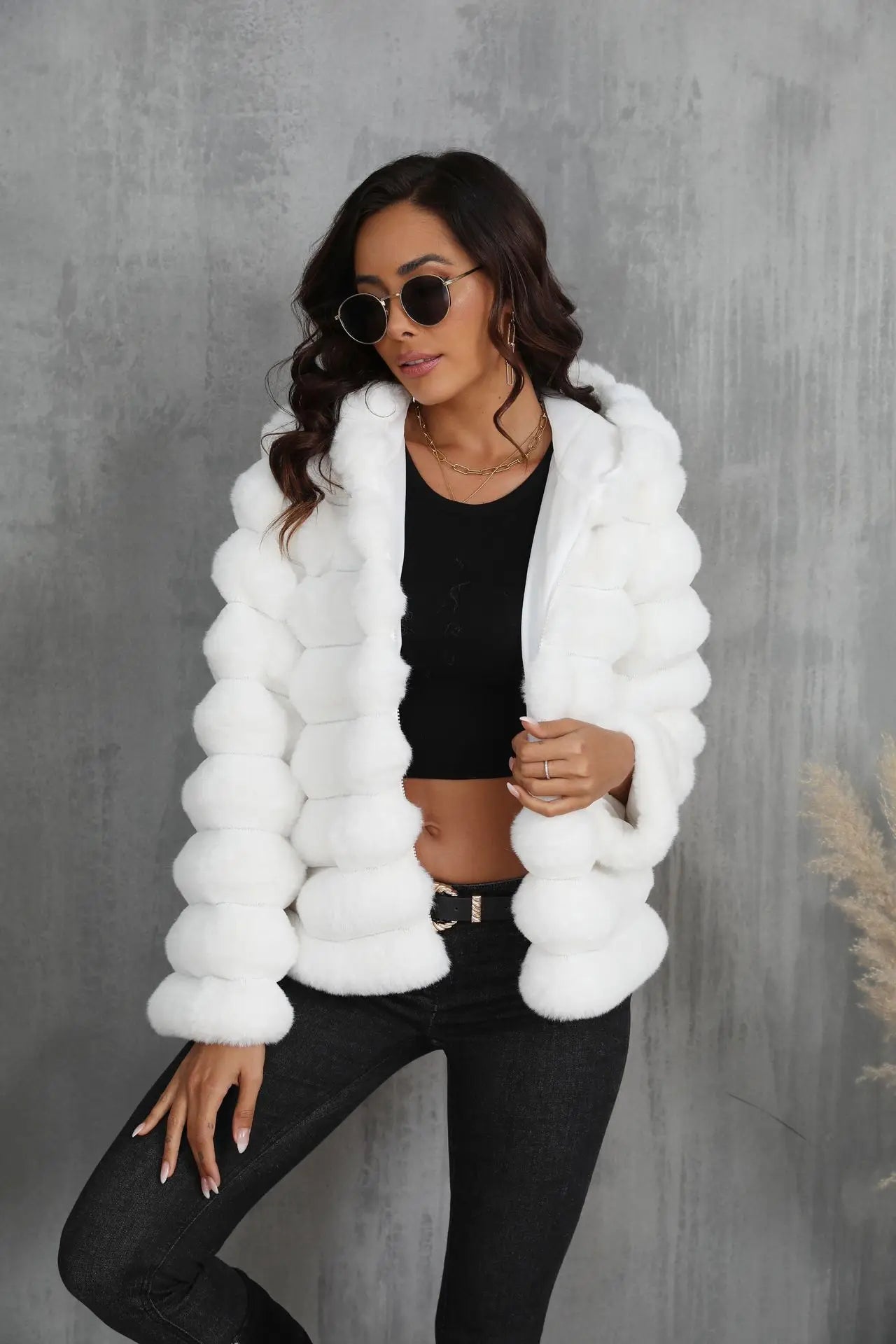2026 Women’s Hooded Faux Fur Short Coat