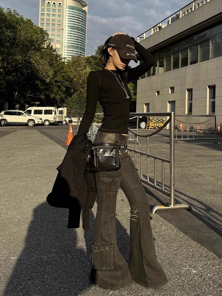 Vaqueros Cargo de Mujer de Talle Bajo | Estilo Distressed Acampanados Retro Urbano.