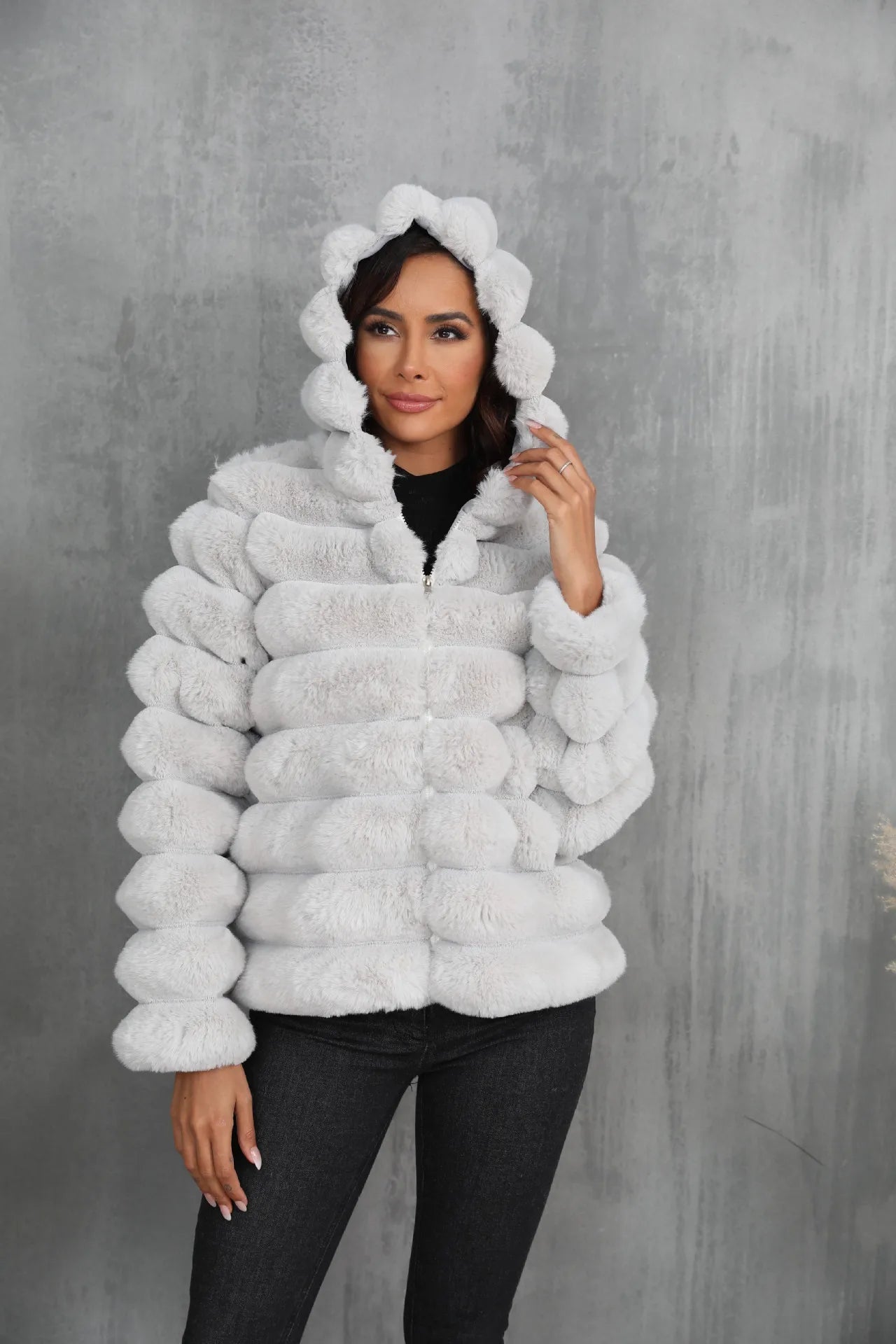 2026 Women’s Hooded Faux Fur Short Coat