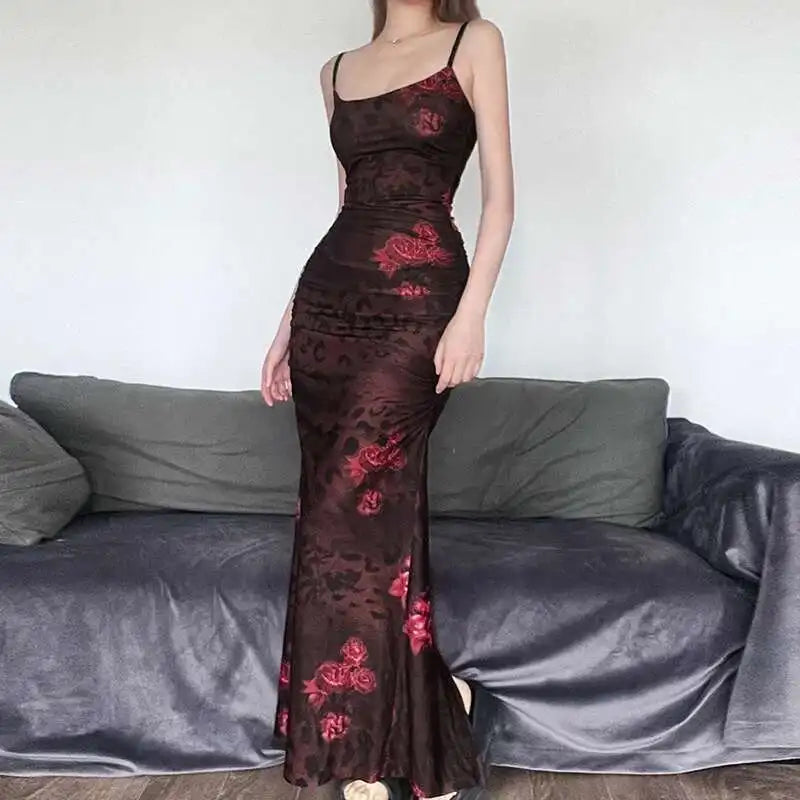🔥 Vestido largo con abertura Midnight Curve