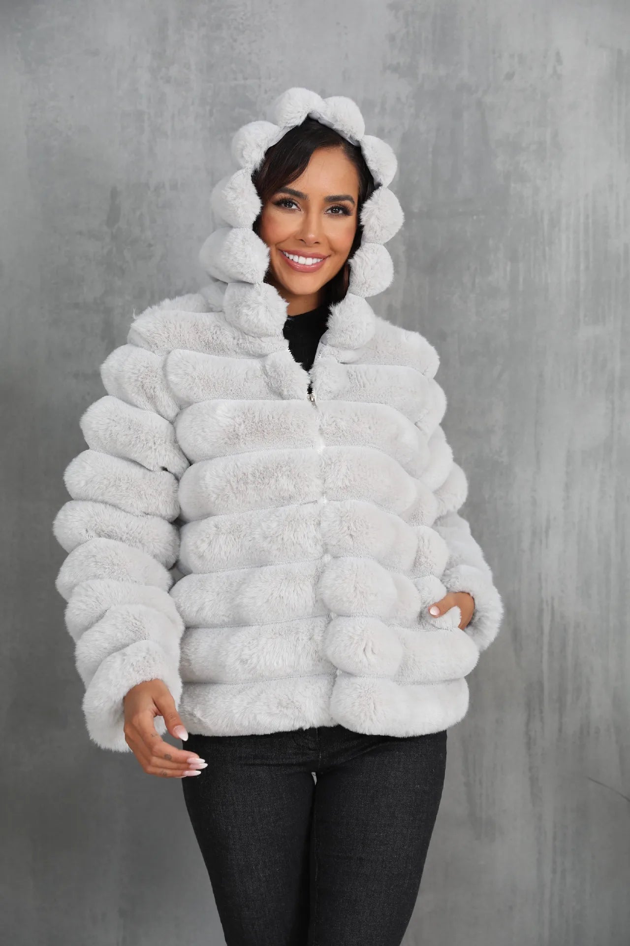 2026 Women’s Hooded Faux Fur Short Coat