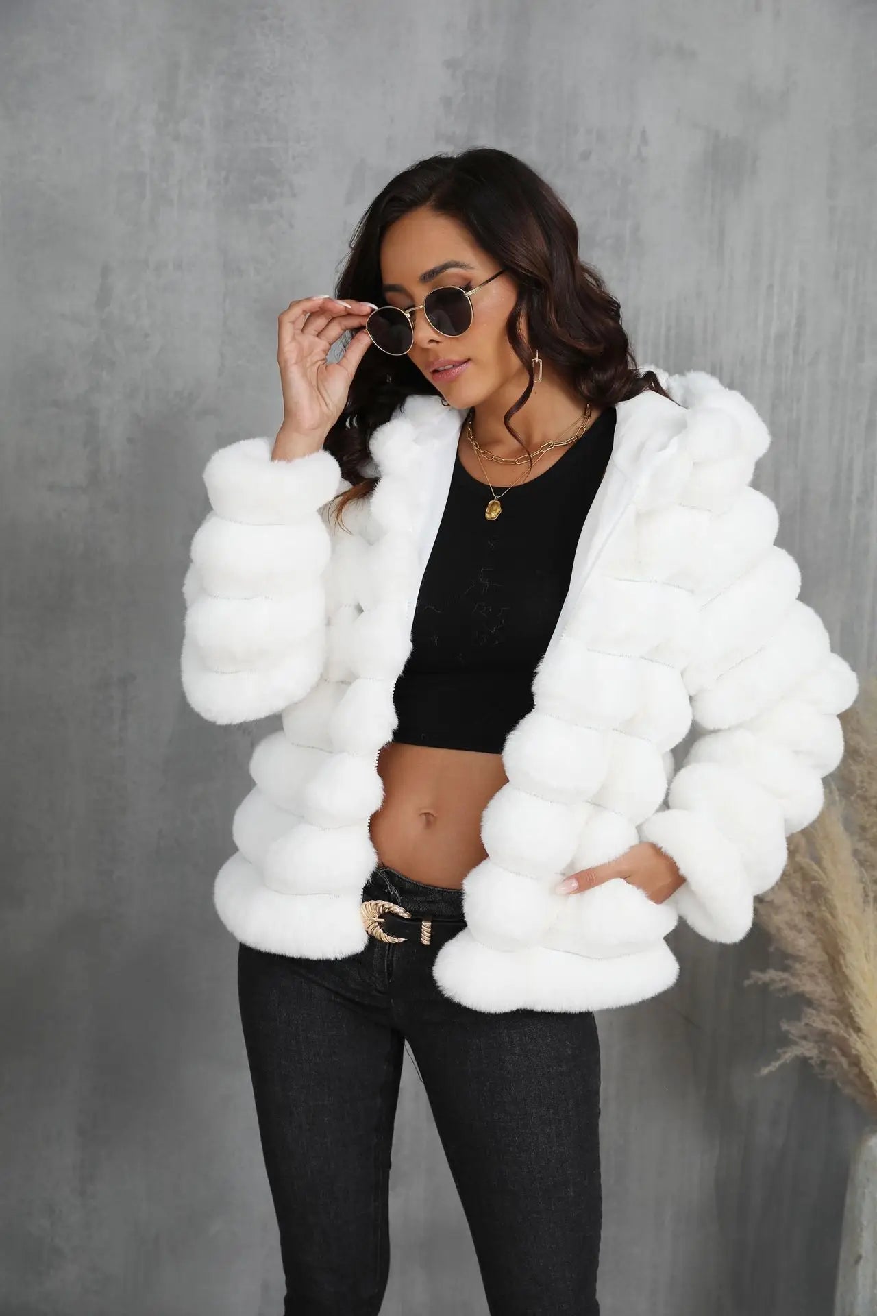 2026 Women’s Hooded Faux Fur Short Coat