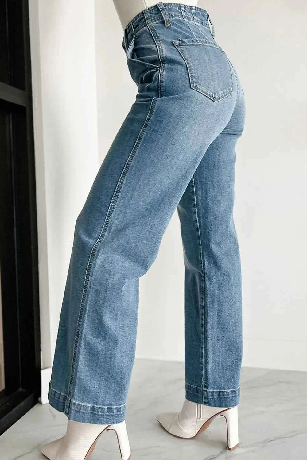 Button Fly High Waist Jeans for Effortless Style and Comfort