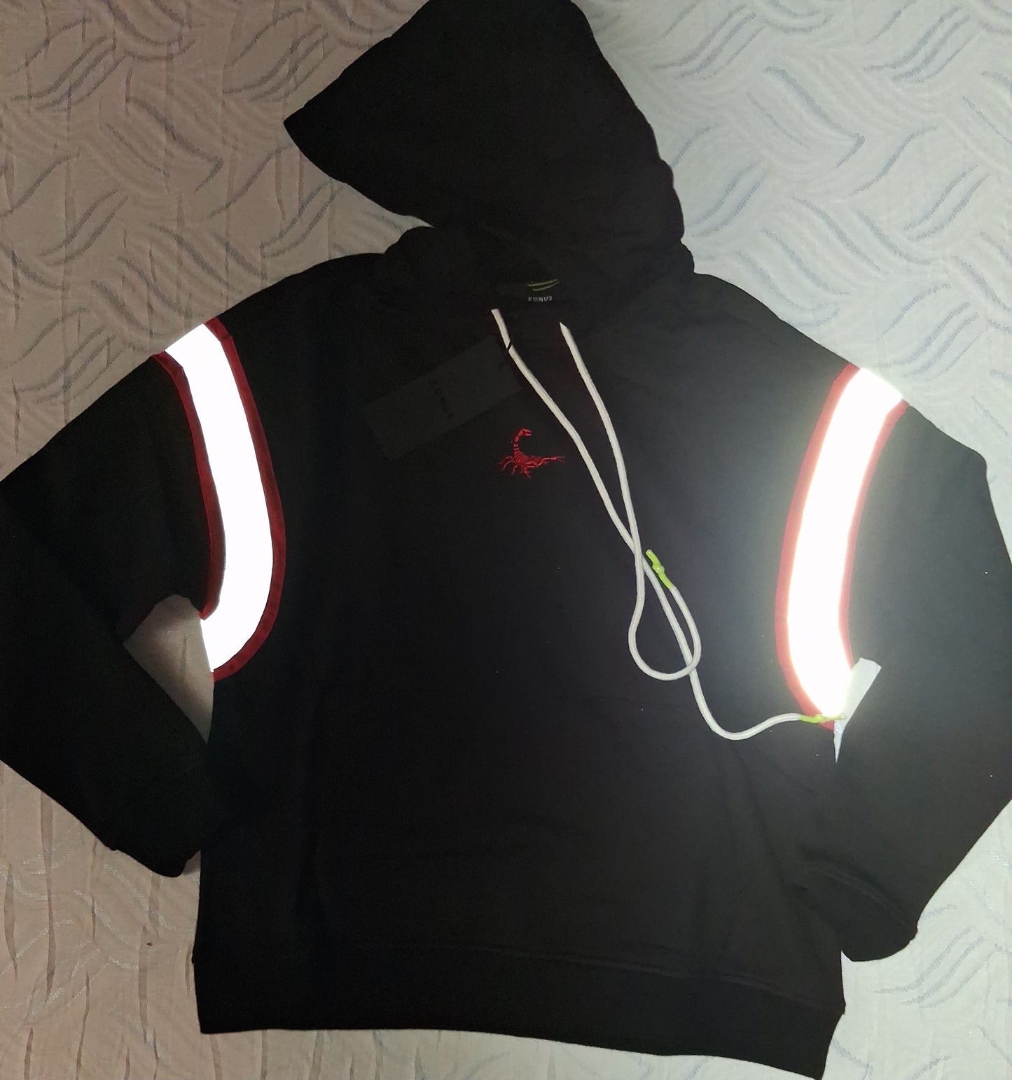 Men’s Reflective Tape Utility Cargo Hoodie – Black – Konus